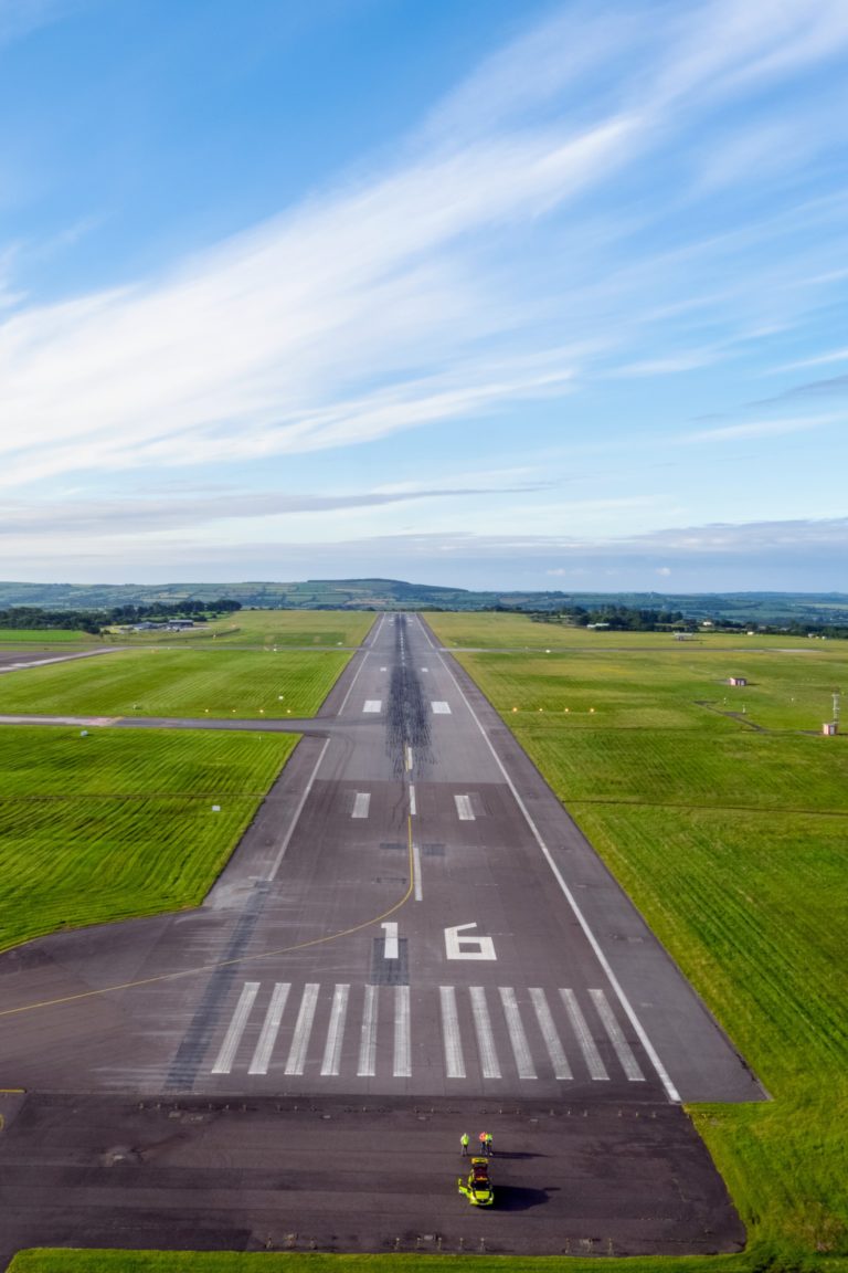 airport facilitator x runway partially